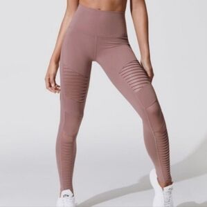 Alo Yoga High Waisted Moto Leggings Smoky Quartz Dusty Mauve Blush Pink Medium